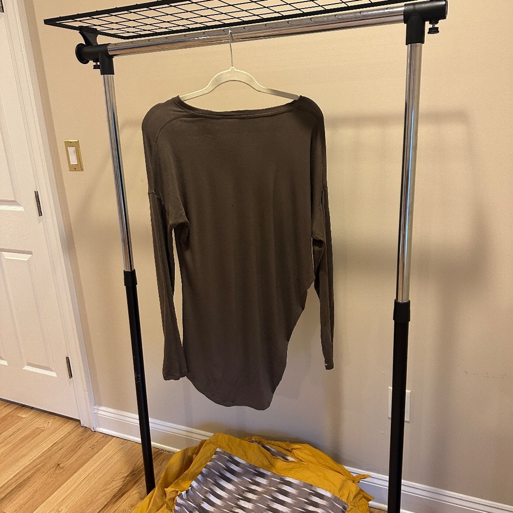 Athleta - Picture 5 of 8